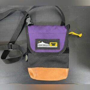 Mountainsmith Trippin Pouch